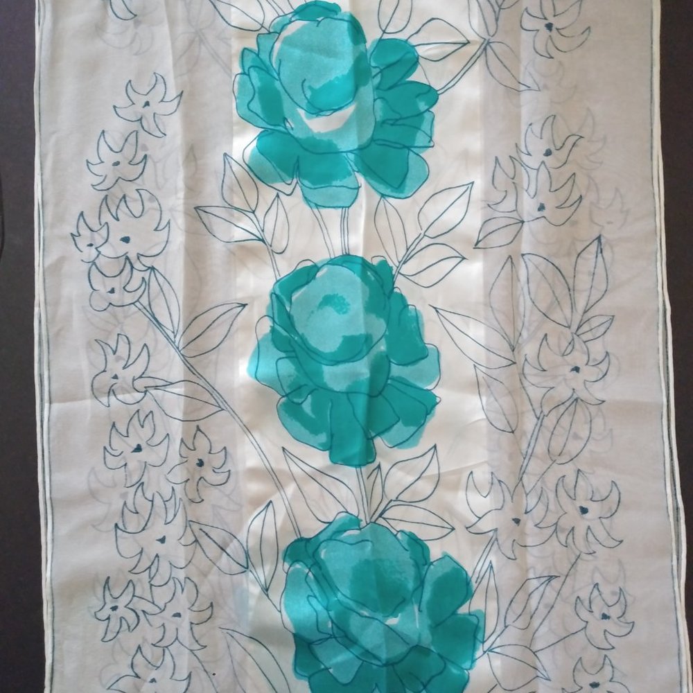 Vera Neumann Signature Turquoise Scarf - Picture 8 of 10
